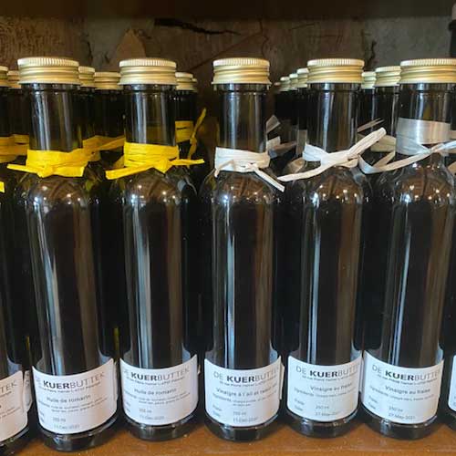DE KUERBUTTEK - Epicerie solidaire à Pétange - Vinaire artisanal bio